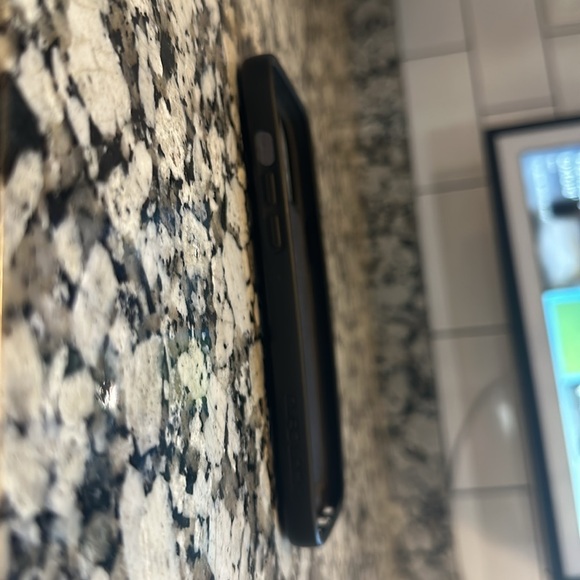 Quadlock IPhone 12 Pro Max Case - Picture 3 of 3